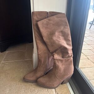Women’s Boots